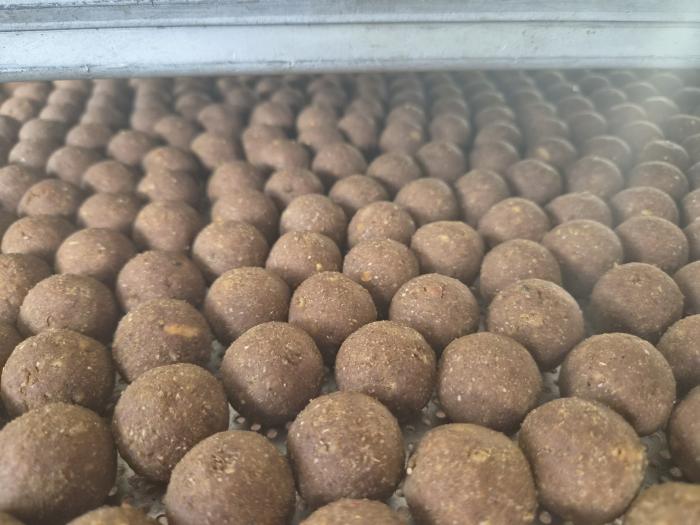 maincarp-baits - Summer Secret Fish - Kohlenhydratboilie  Sommerboiles 2,5kg